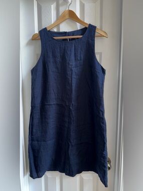 Quince Sleeveless Linen Midi Dress Size M Navy Pockets Summer Timeless Ethereal